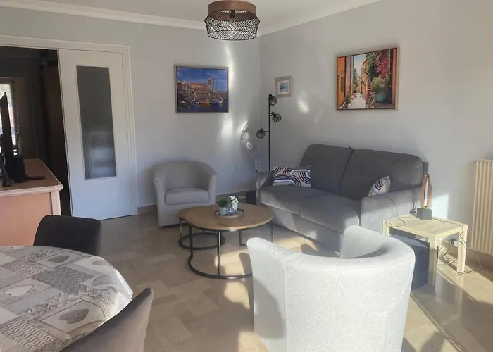 F2 Avec Parking, Terrasse & Wifi A Amelie-les-bains, Animaux Acceptes - Fr-1-703-53 Amélie-les-Bains-Palalda